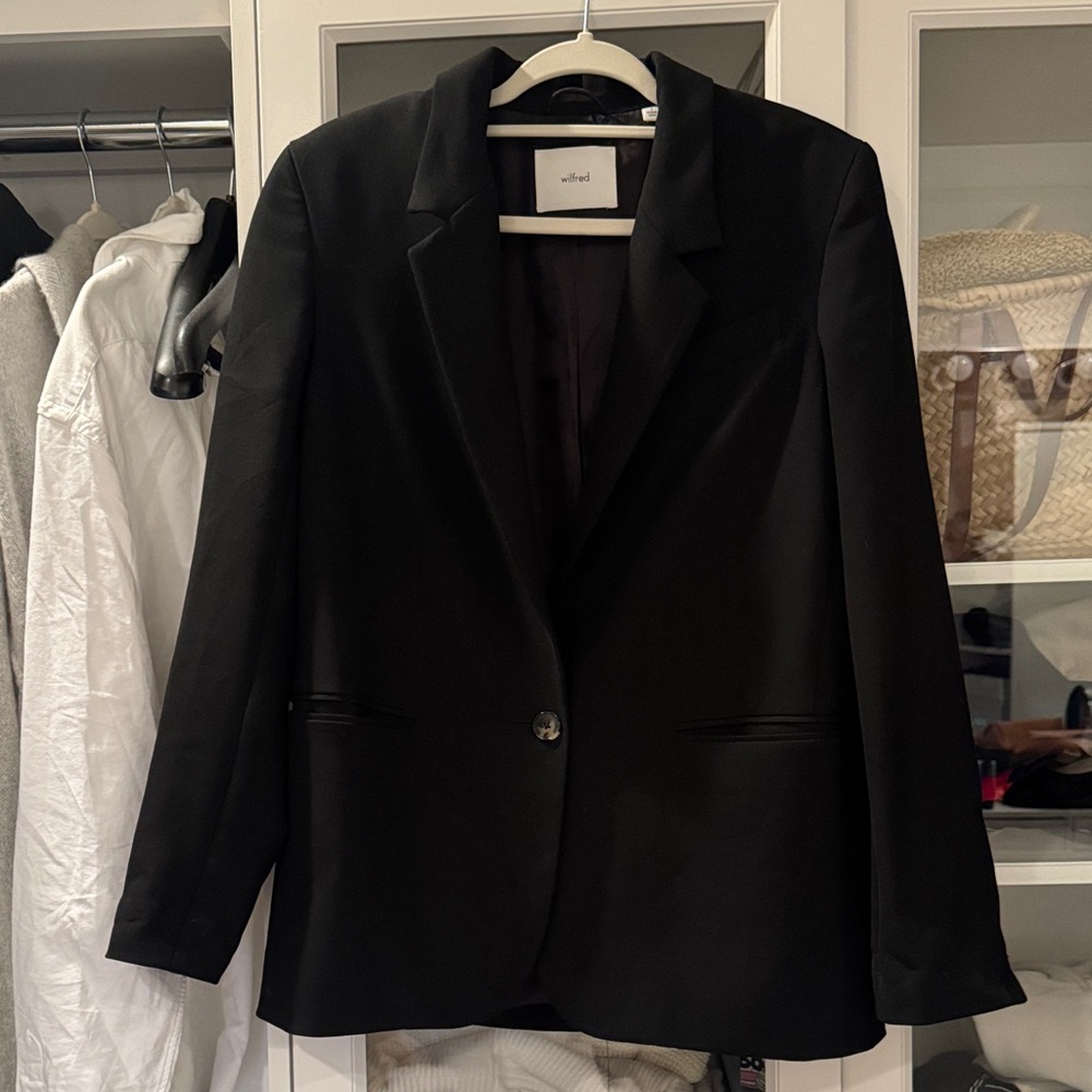 Wilfred Generation Black Blazer